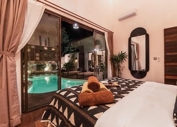 Villa Elegant Tropical Escape With Private Pool Uluwatu